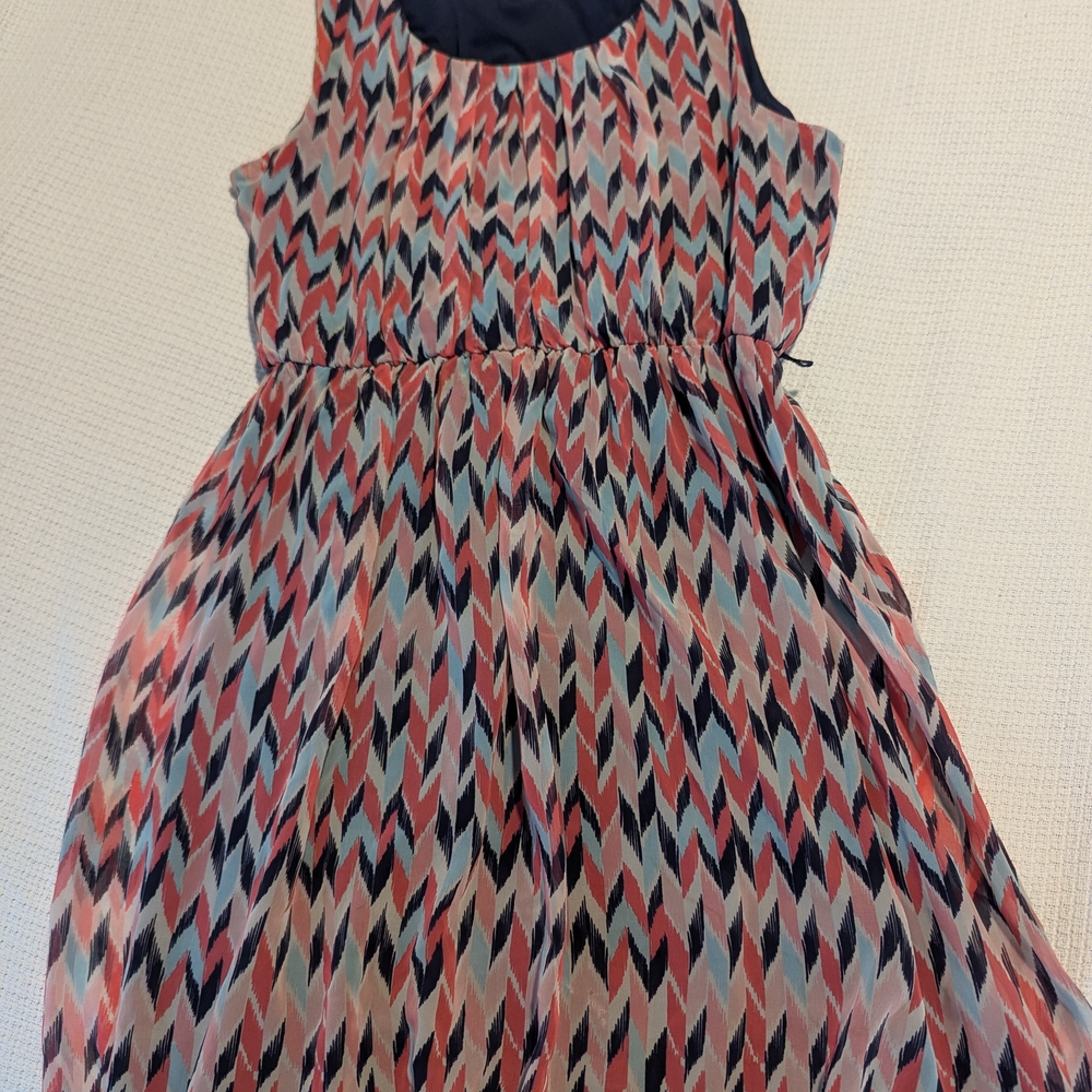 Chic Chevron Patterned Dress